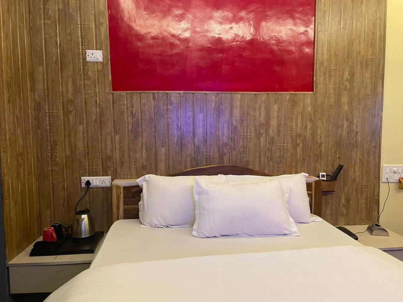 Wayfare Sp Resort Panvel Exterior foto