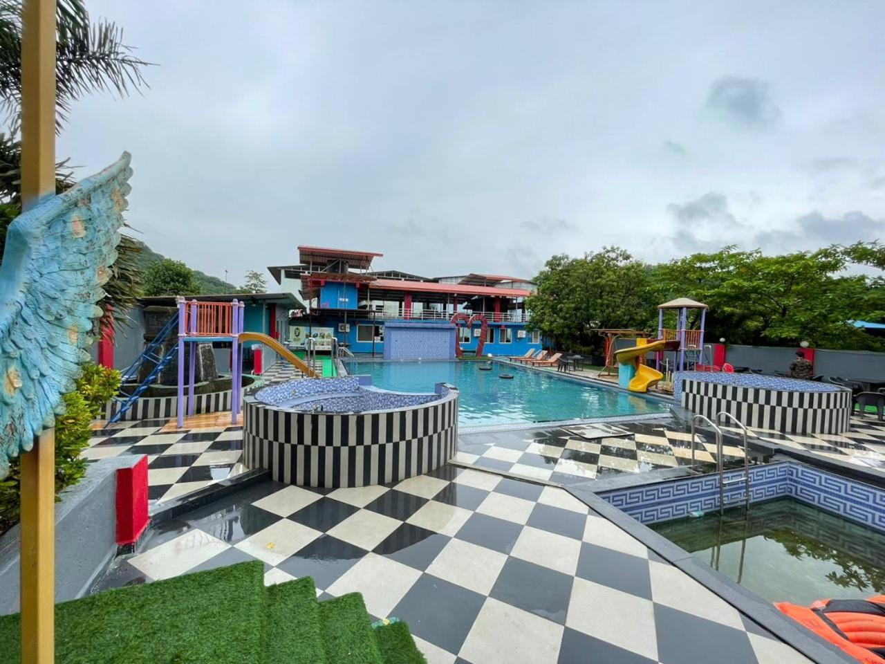 Wayfare Sp Resort Panvel Exterior foto