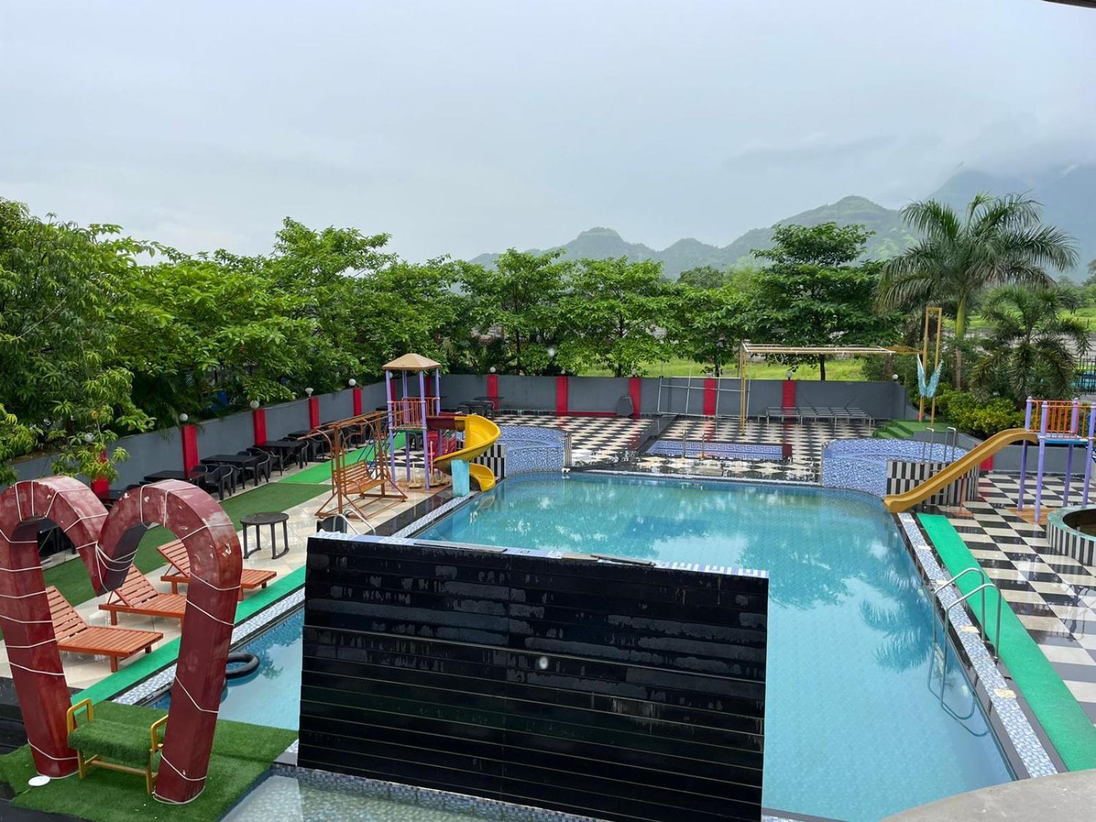 Wayfare Sp Resort Panvel Exterior foto