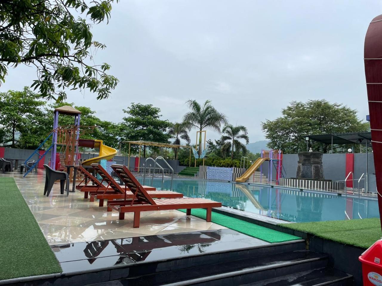 Wayfare Sp Resort Panvel Exterior foto