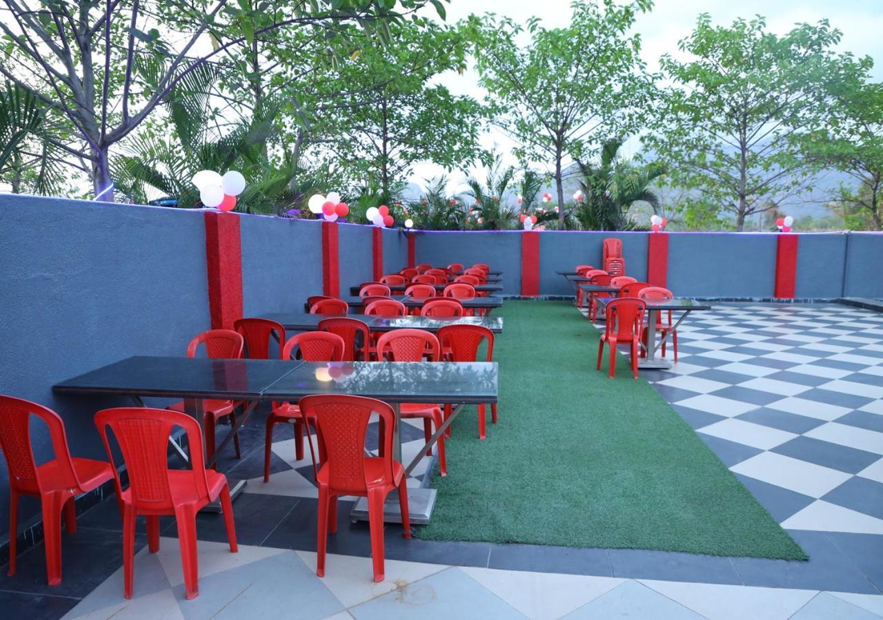 Wayfare Sp Resort Panvel Exterior foto