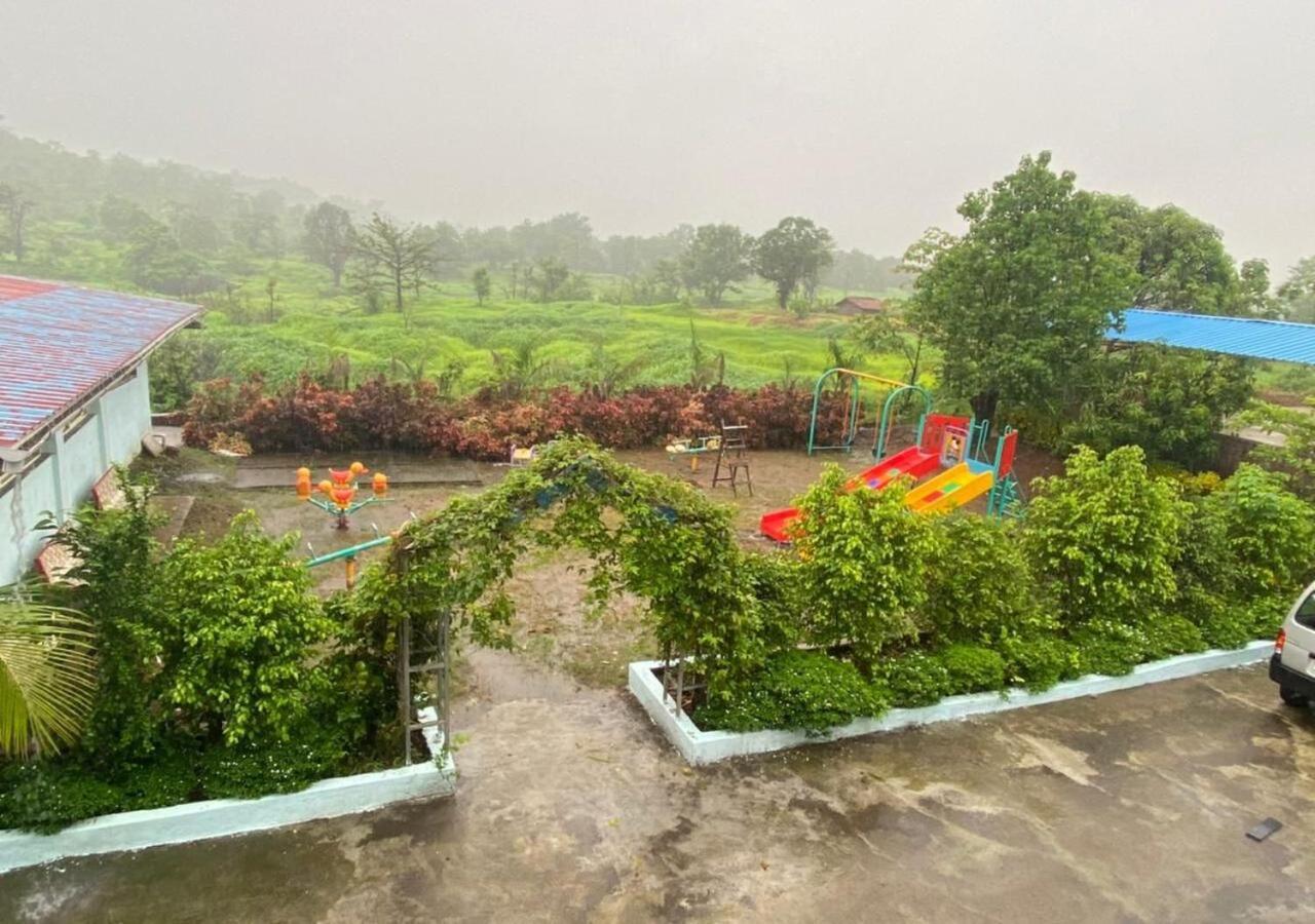 Wayfare Sp Resort Panvel Exterior foto