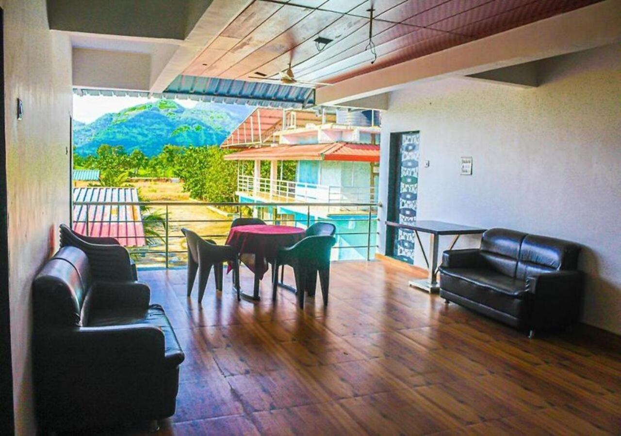 Wayfare Sp Resort Panvel Exterior foto